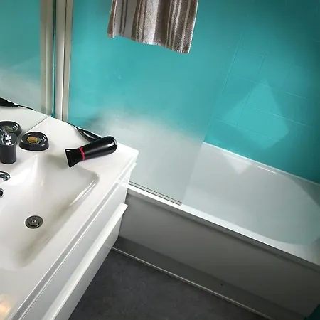 Duplex T3 A Luchon - 6 Pers, Telecabine, Parking, Wifi - Fr-1-313-164 * Bagnères-de-Luchon